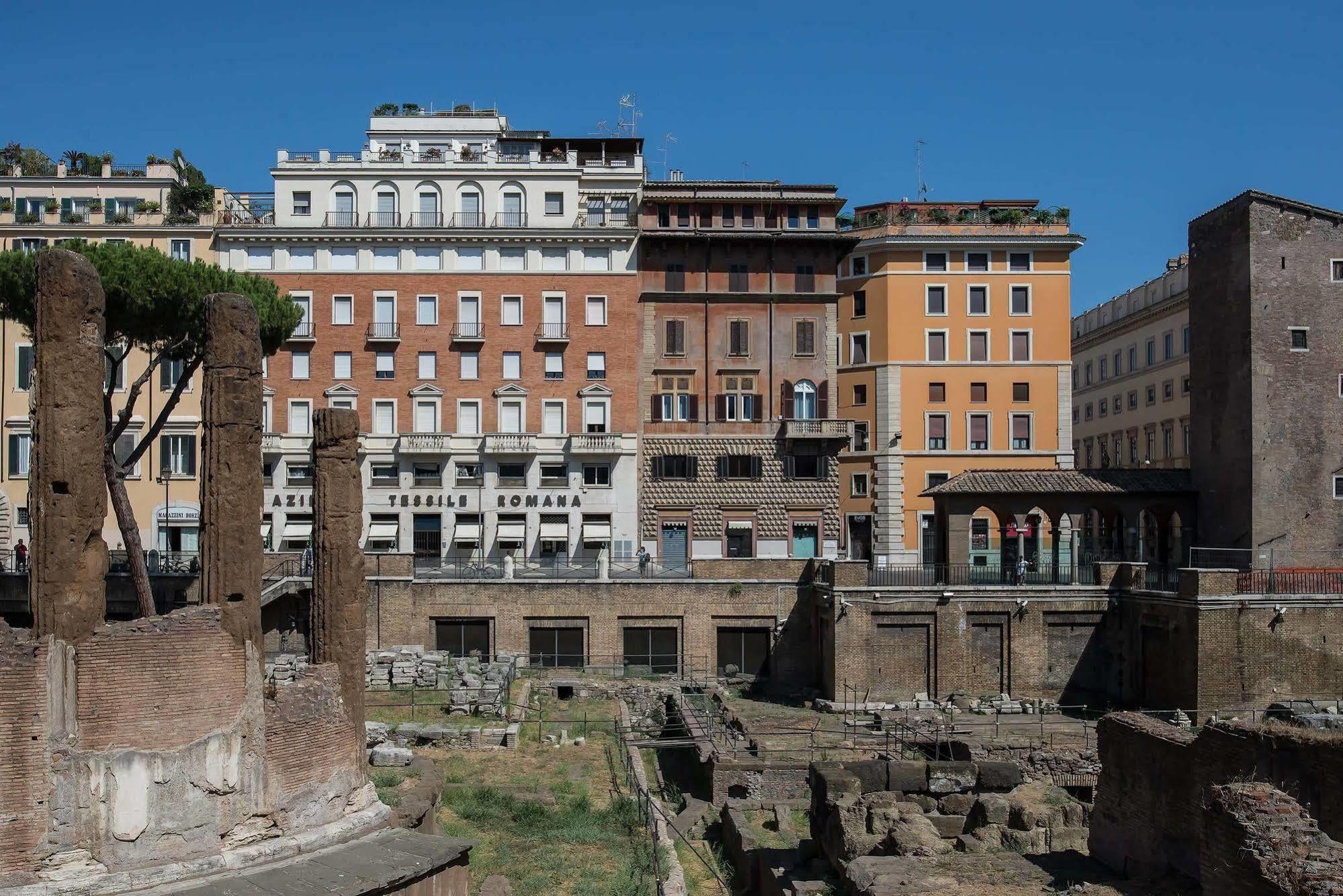 Готель Pantheon Caesar Relais Рим Екстер'єр фото